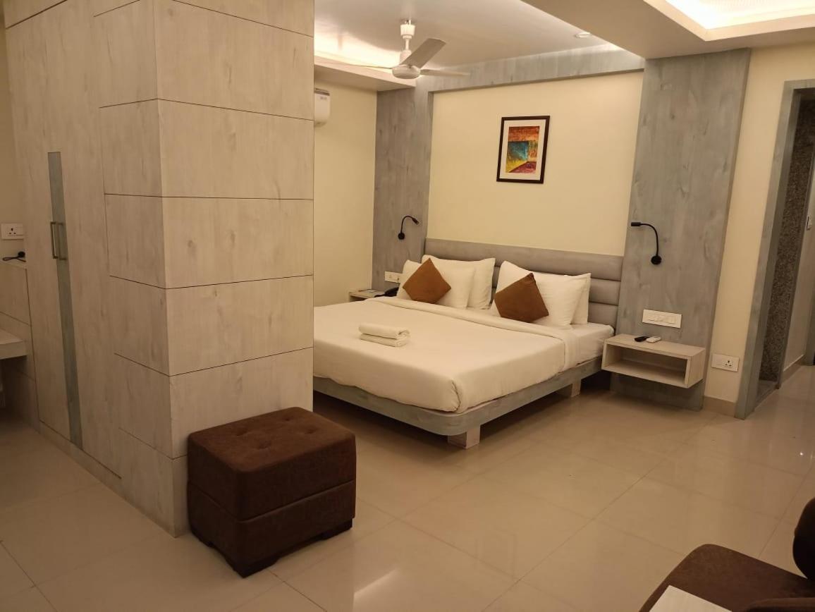 Hotel Rishiraj, Nagaon Nagaon  Exterior foto